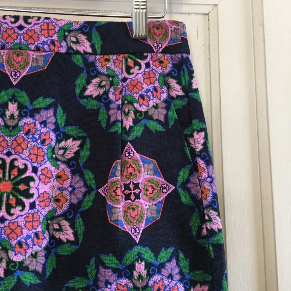 J. Crew Factory Basketweave floral skirt - Picture 3 of 5